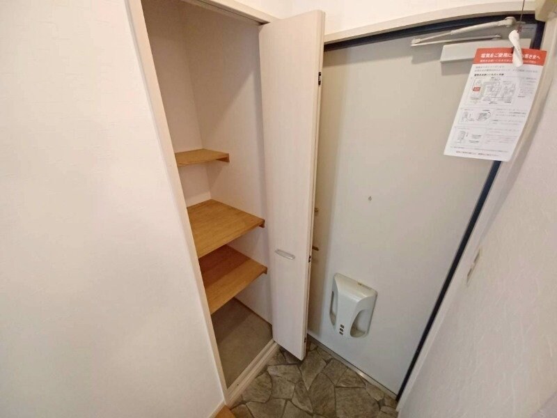 亀山マンションB棟の物件内観写真