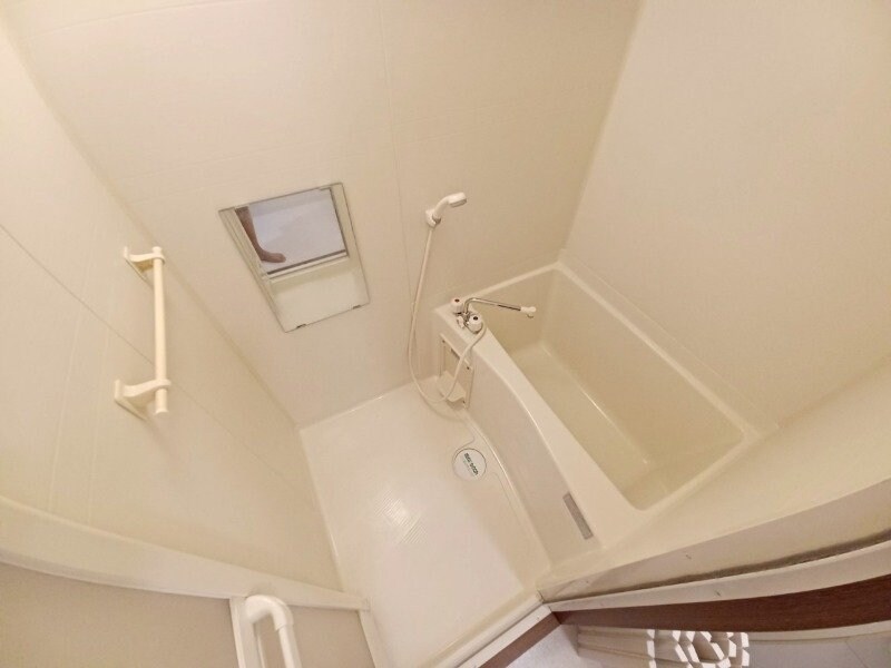 サンクチュアリー亀山の物件内観写真