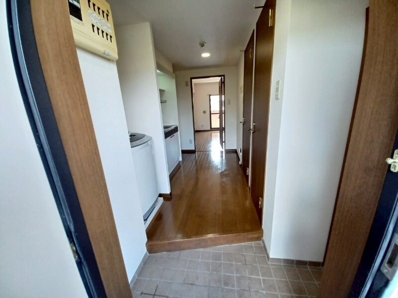 サンクチュアリー亀山の物件内観写真