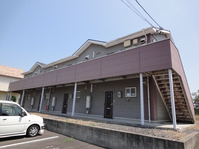 サイレンス芸濃の物件外観写真