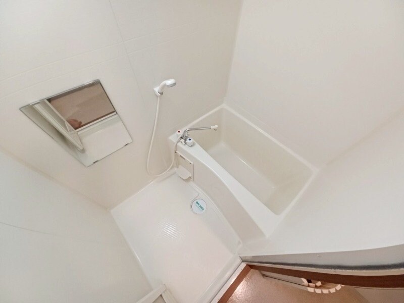 サンクチュアリー亀山の物件内観写真