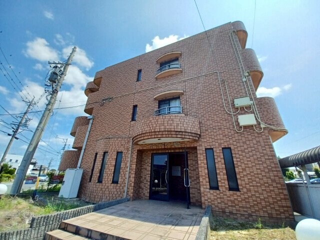 サンクチュアリー亀山の物件外観写真