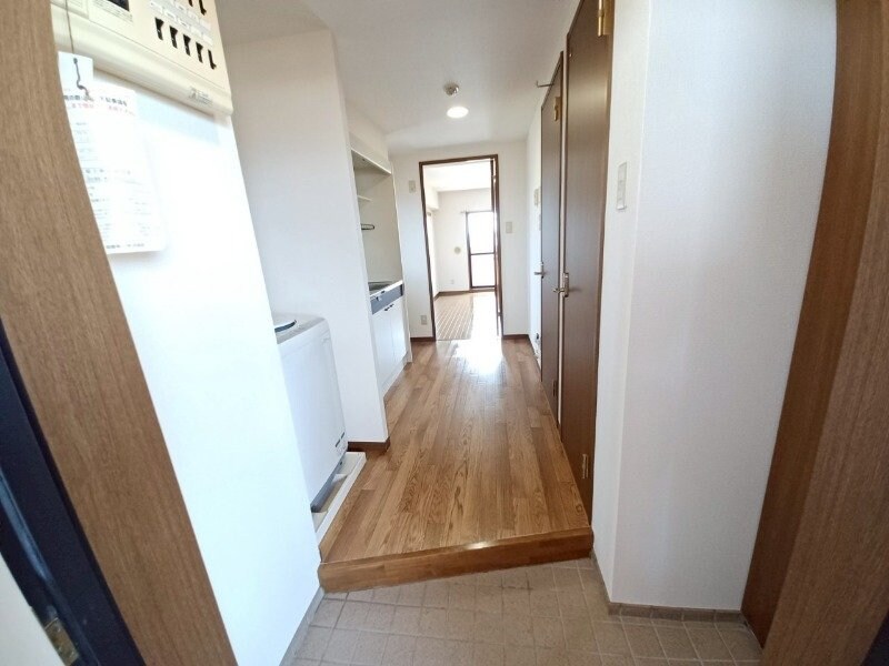 サンクチュアリー亀山の物件内観写真