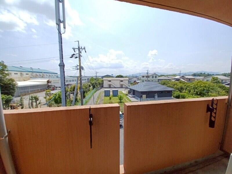 サンクチュアリー亀山の物件内観写真