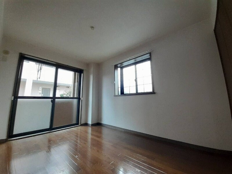 ヴィレッヂ　イツオの物件内観写真