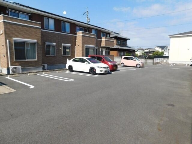 シャン・ド・フルール　Ｃの物件外観写真