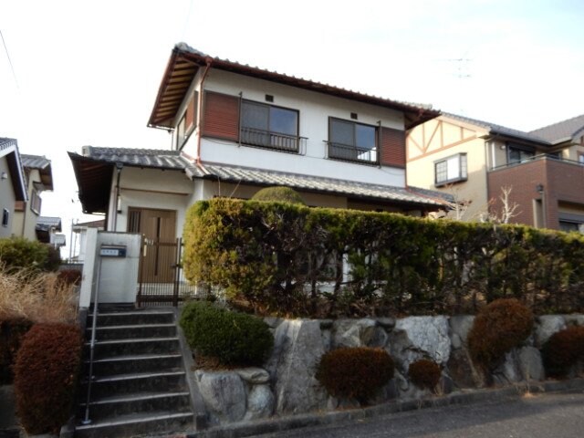 有馬邸の物件外観写真