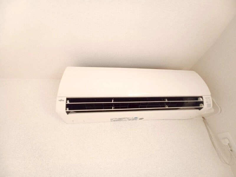 クリスタルコートの物件内観写真