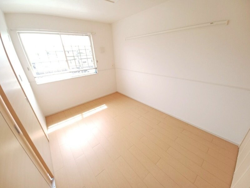 クリスタルコートの物件内観写真