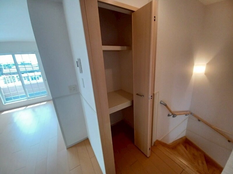 クリスタルコートの物件内観写真