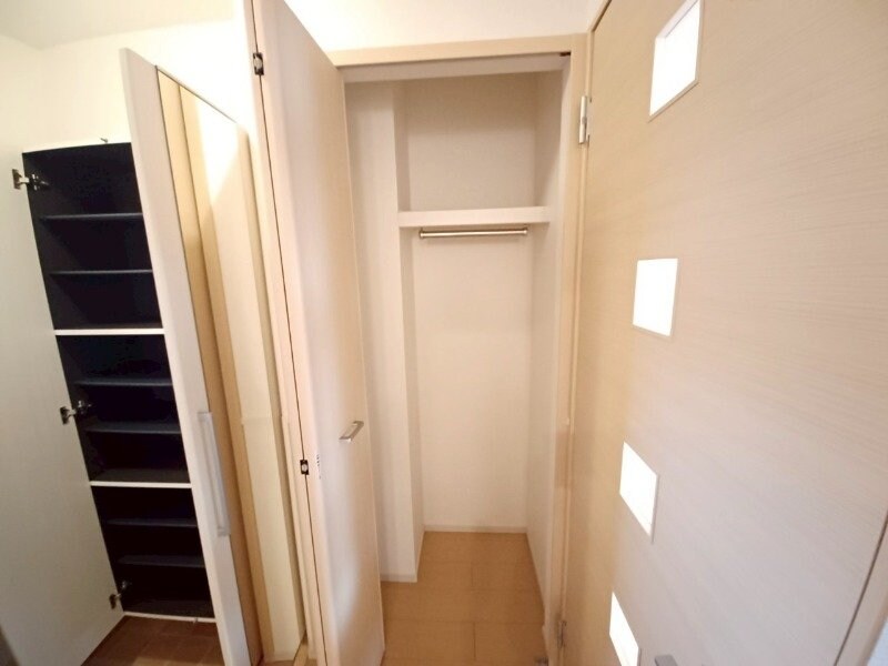 クリスタルコートの物件内観写真