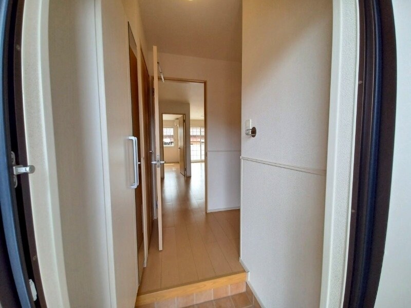 クリスタルコートの物件内観写真