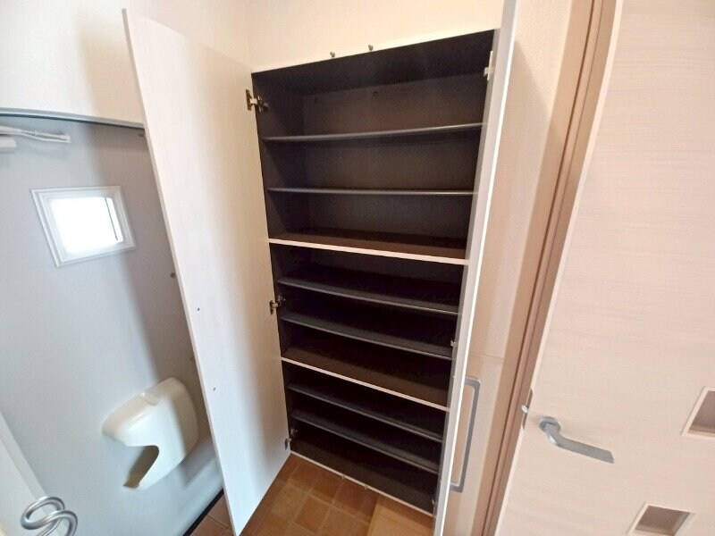 クリスタルコートの物件内観写真