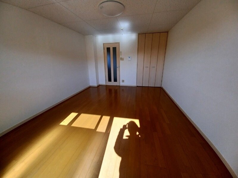 亀山マンションB棟の物件内観写真