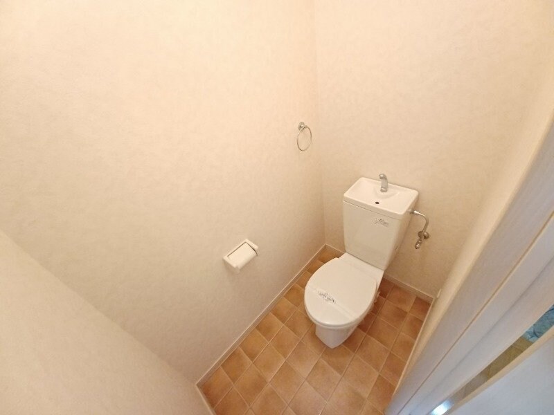 亀山マンションB棟の物件内観写真