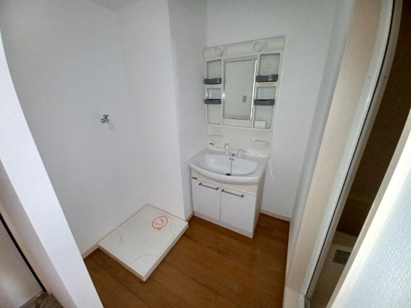 亀山マンションB棟の物件内観写真