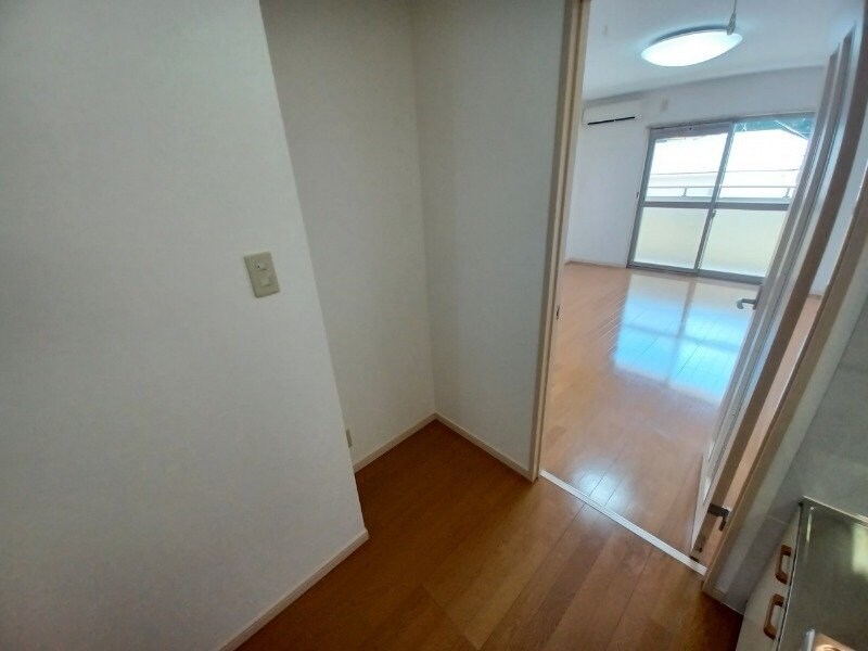 亀山マンションB棟の物件内観写真