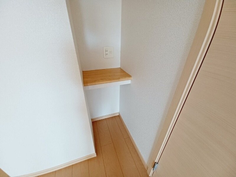 プロヴァンスみなみ山Ｂの物件内観写真