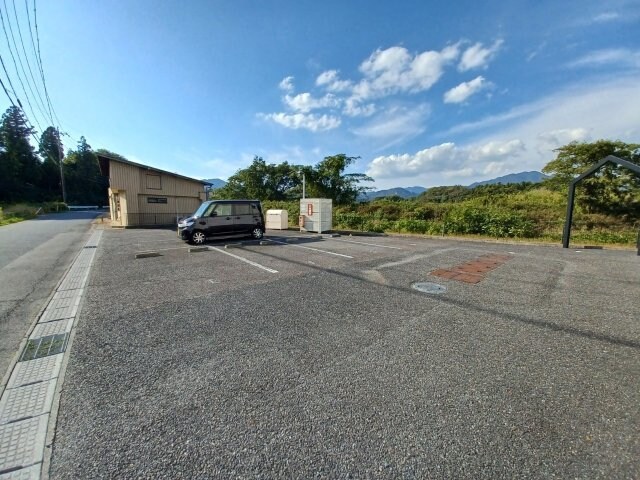 コスモ髙原の物件外観写真