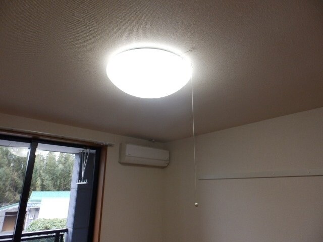 コスモ髙原の物件内観写真