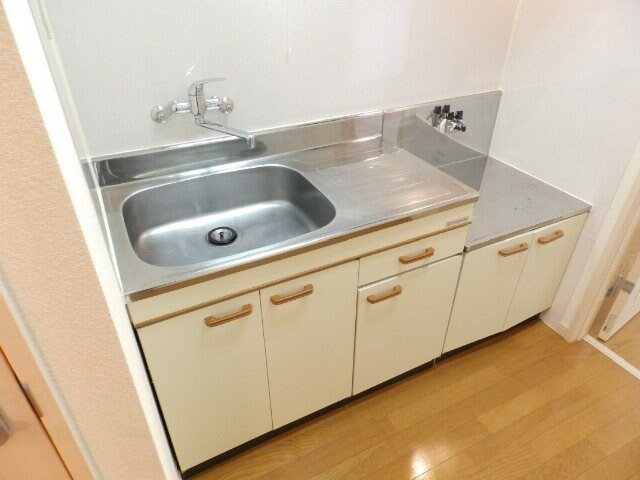 亀山マンションＡ棟の物件内観写真