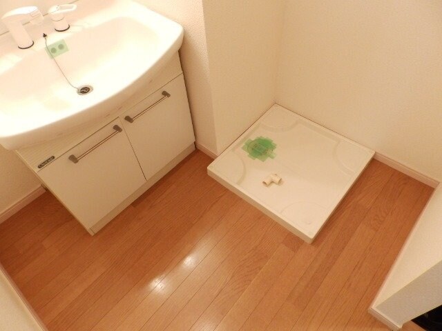 亀山マンションＡ棟の物件内観写真