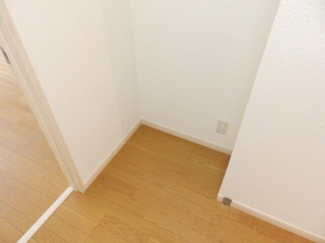 亀山マンションＡ棟の物件内観写真