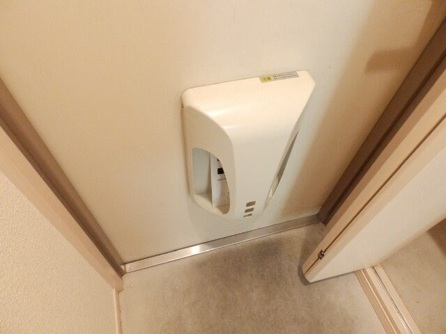 亀山マンションＡ棟の物件内観写真