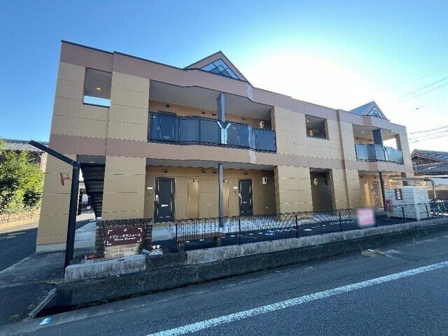 メゾン・ゼラニュームの物件外観写真