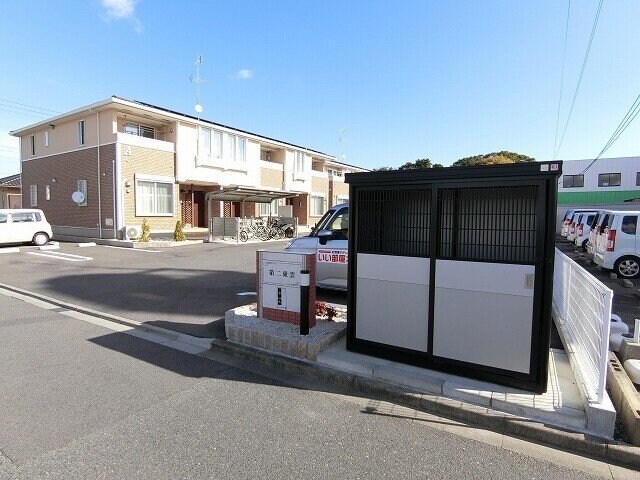 第二東雲　Ａ棟の物件外観写真