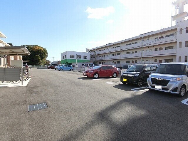 第二東雲　Ａ棟の物件外観写真