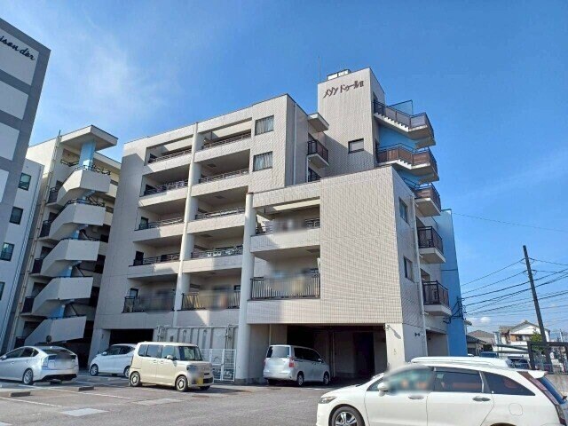 メゾンドゥールⅡの物件外観写真