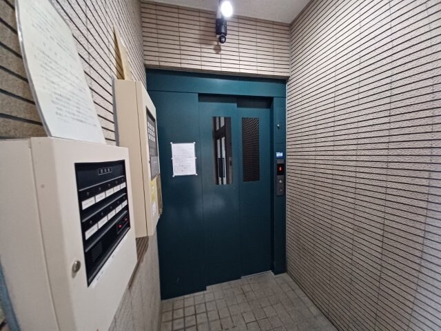 メゾンドゥールⅡの物件外観写真