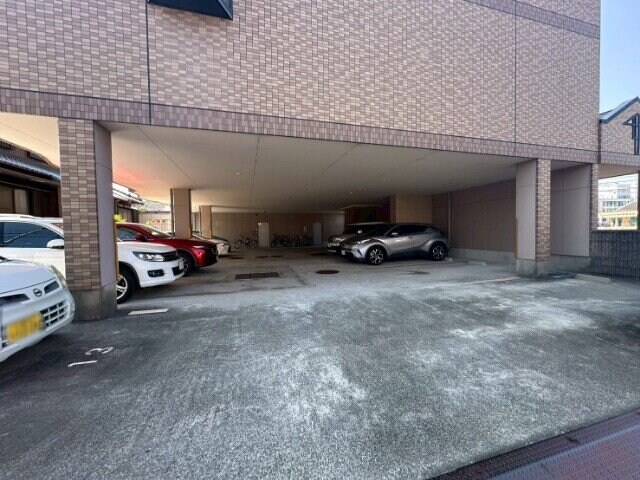 ルミナスパレスの物件外観写真