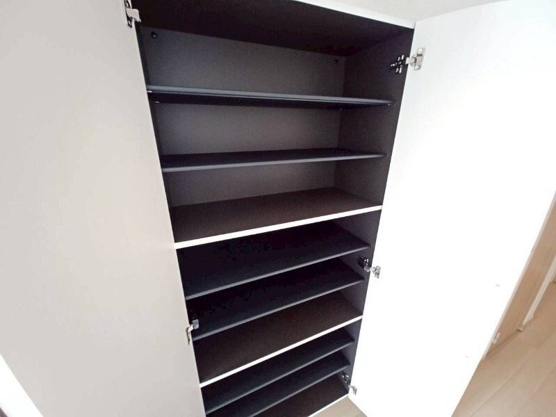 アン・リヴィールの物件内観写真