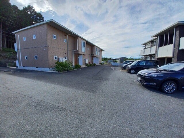 鈴鹿サーキット稲生駅 徒歩4分 1階の物件外観写真