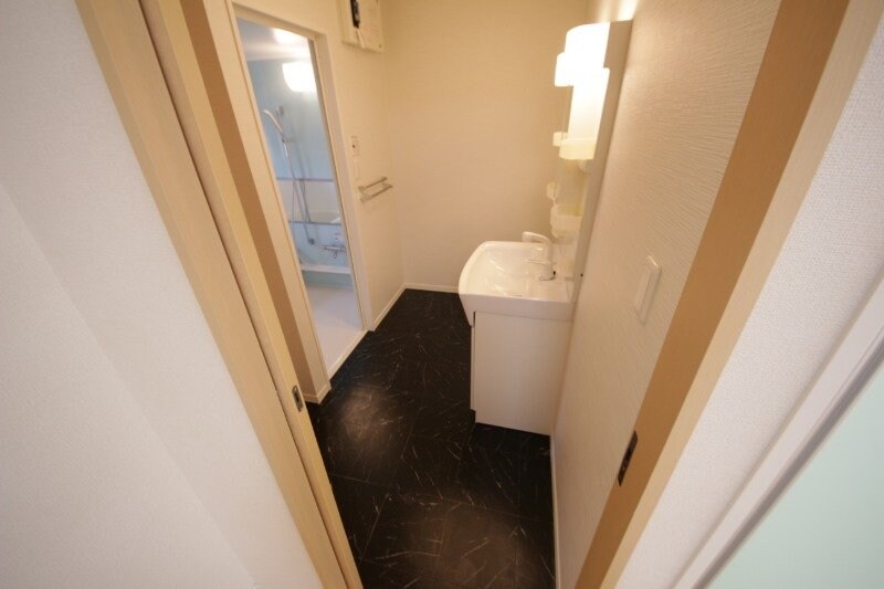 鈴鹿サーキット稲生駅 徒歩4分 1階の物件内観写真