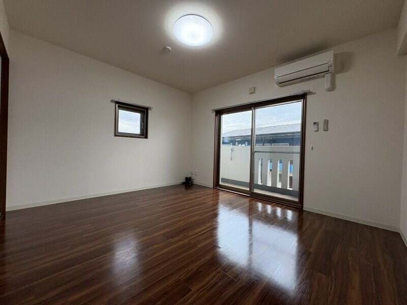 塩浜駅 徒歩4分 2階の物件内観写真