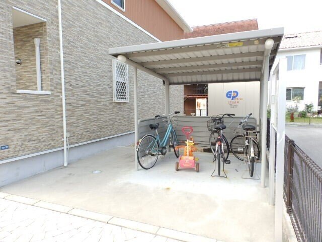 長太ノ浦駅 徒歩2分 1階の物件外観写真