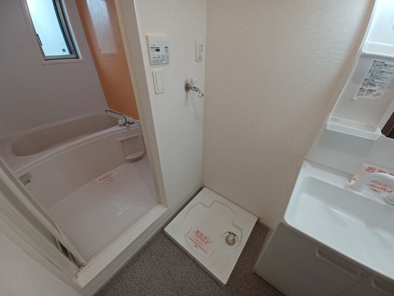 伊勢若松駅 徒歩9分 1階の物件内観写真