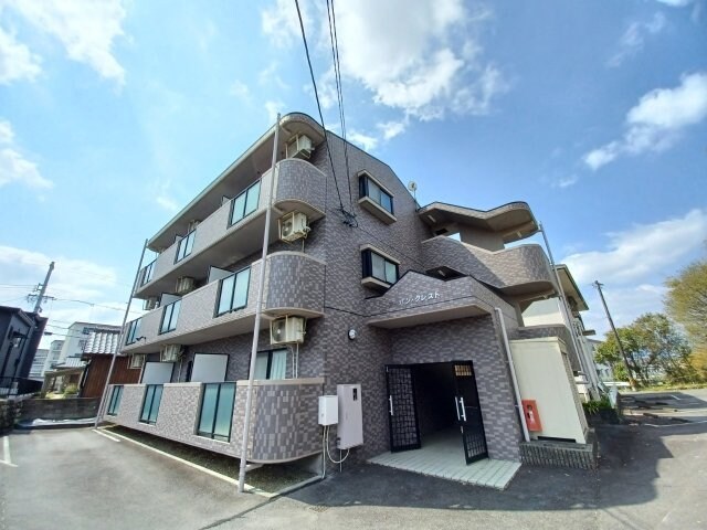 アーバンクレストの物件外観写真