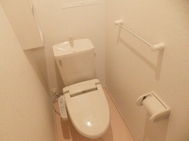 サニー　レジデンスの物件内観写真