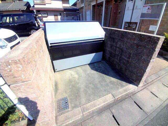 クルーセ　Ａの物件外観写真