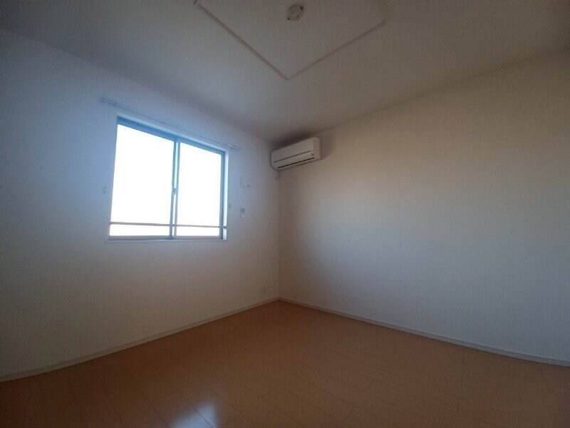 カーザ　ソル　レヴェンテ　Ａの物件内観写真