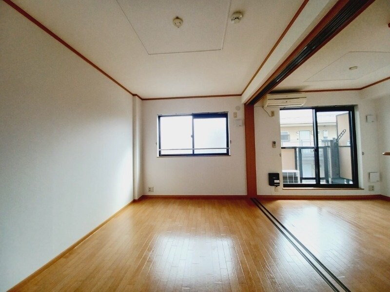 マープルホームの物件内観写真