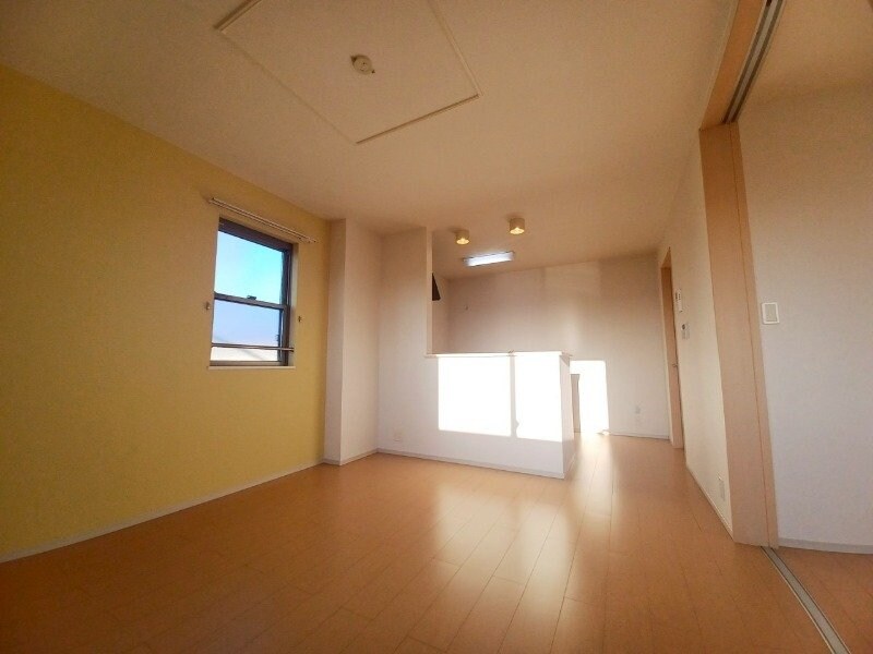 カーザ　ソル　レヴェンテ　Ａの物件内観写真