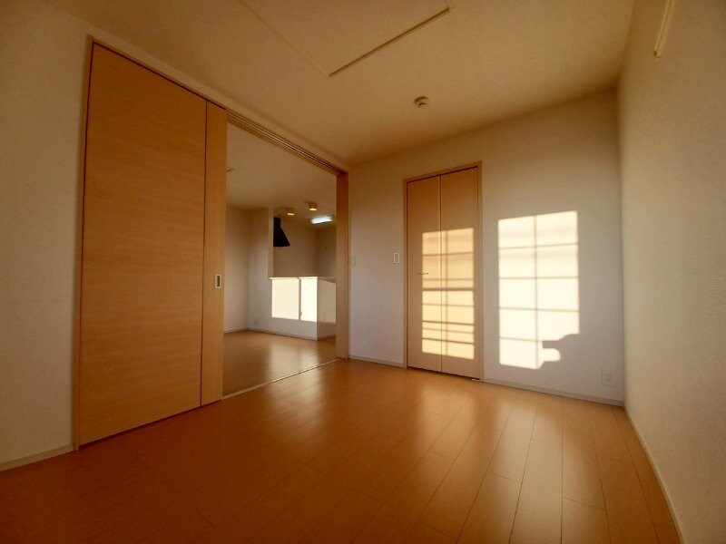 カーザ　ソル　レヴェンテ　Ａの物件内観写真