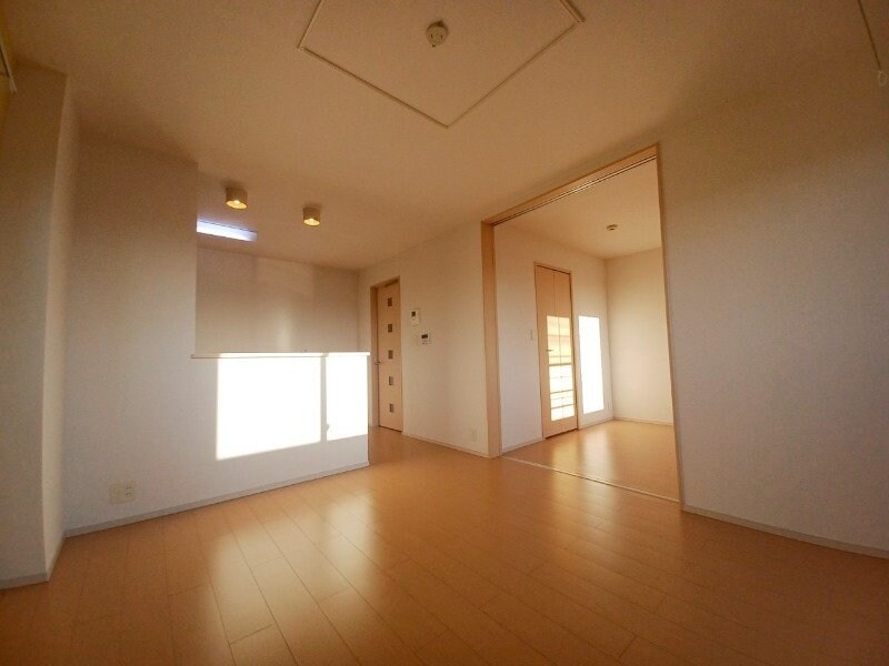 カーザ　ソル　レヴェンテ　Ａの物件内観写真