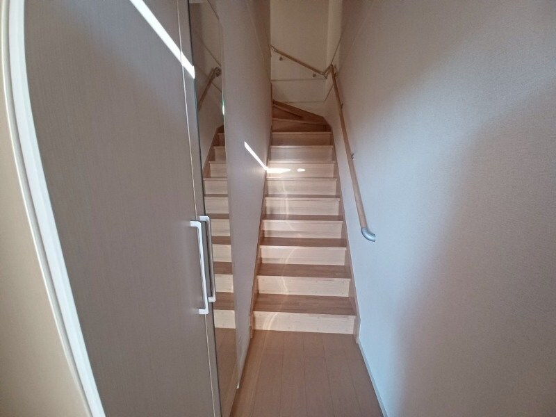 カーザ　ソル　レヴェンテ　Ａの物件内観写真