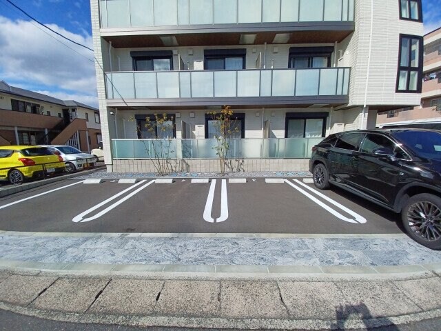 シャーメゾンKの物件外観写真